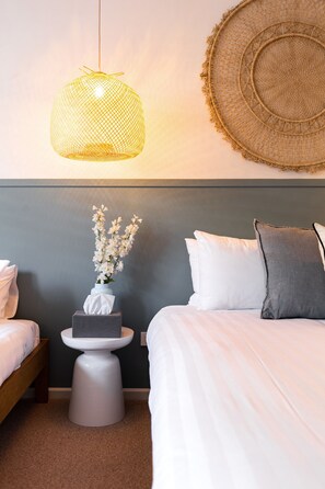 Family Room | Minibar, free WiFi, bed sheets - Lorne Hotel (Lorne)