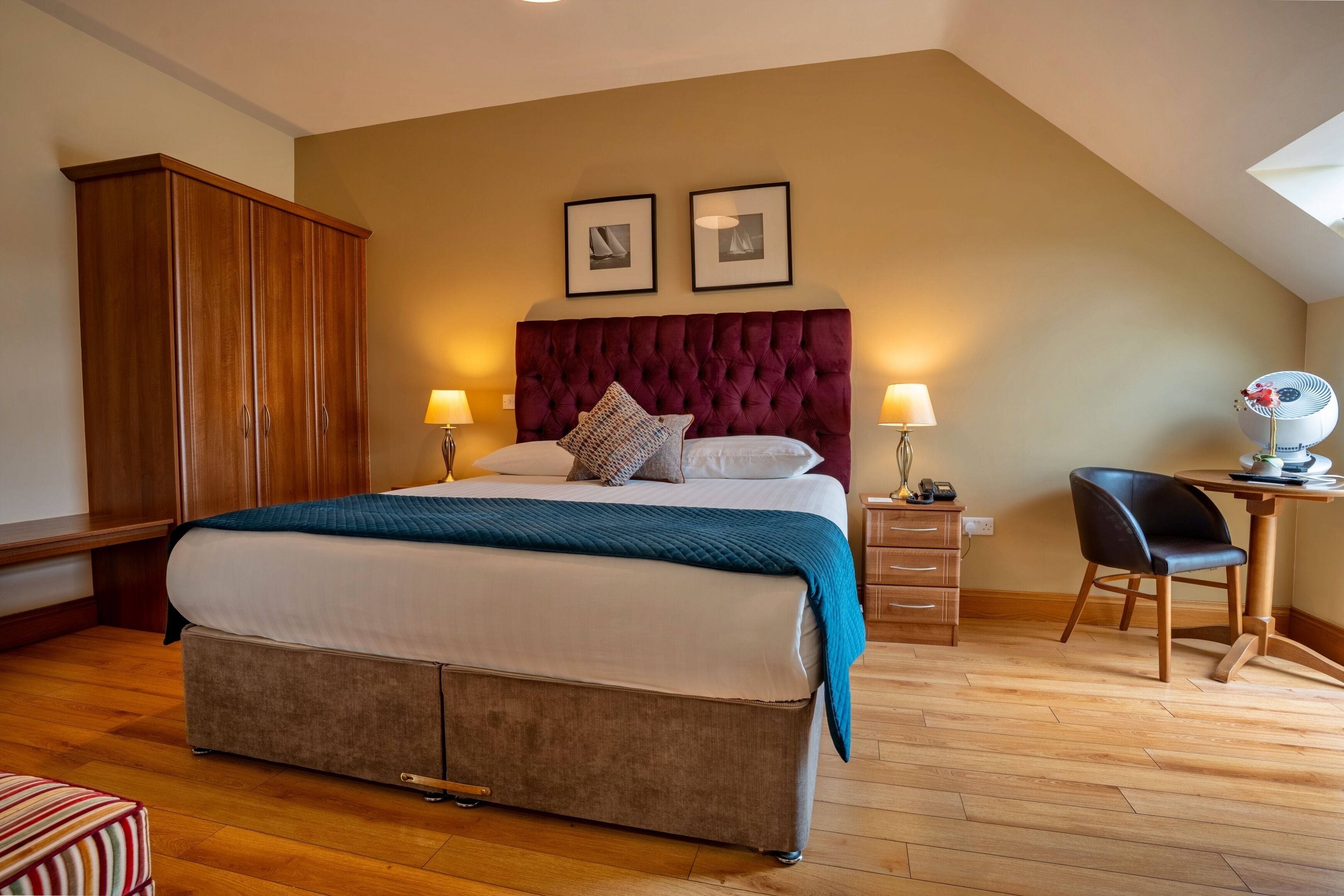 Superior Double Room (Super King Bed)