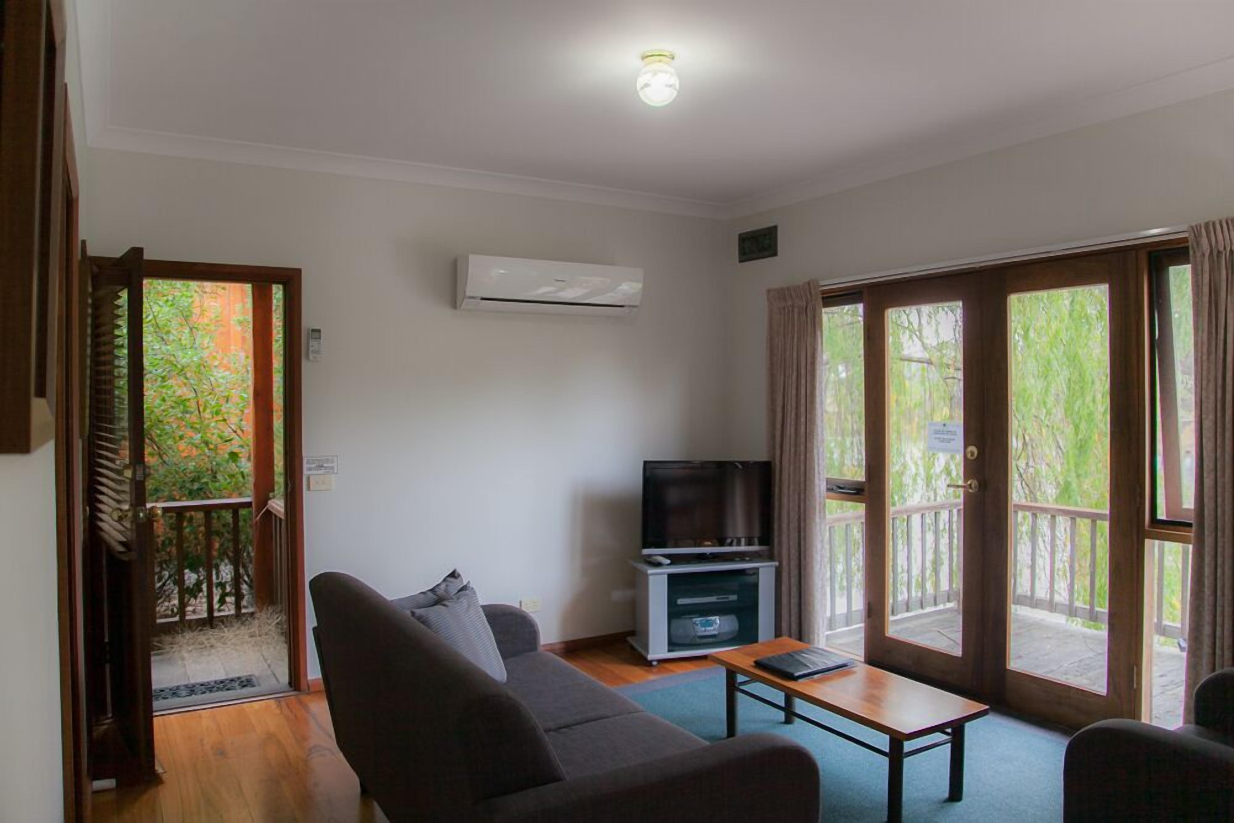 xx 1 bedroom lakeside spa villa (1 night stay) | soundproofing, iron/ironing board, bed sheets