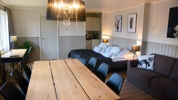 Studio, Sauna | Pillowtop-Betten, Minibar, Schreibtisch, BettwÀsche