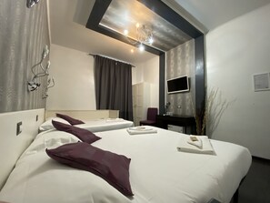 Quadruple Room, Ensuite | Down comforters, minibar, in-room safe, desk - The Place in Rome (Rome)