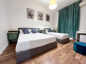 Deluxe Triple Room - The Place in Rome (Rome)