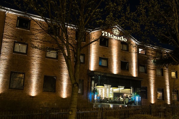 Fachada del alojamiento - Noche