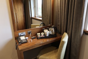 1 bedroom, desk, laptop workspace, blackout curtains