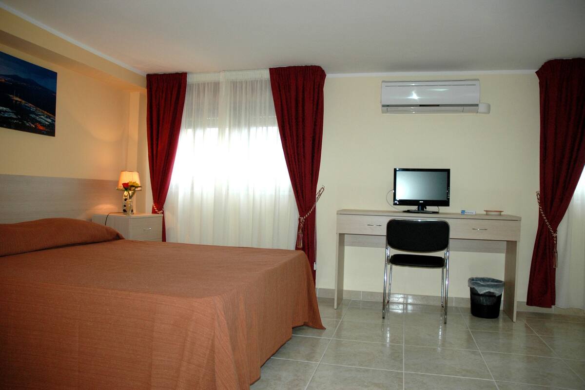 Premium bedding, memory foam beds, minibar, desk