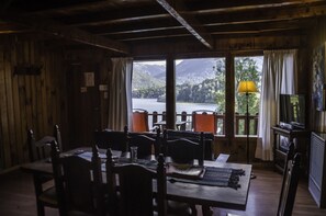 Apartment, 2 Bedrooms | Living room | 29-inch TV with satellite channels, DVD player, pay films