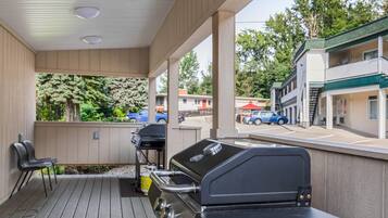 BBQ/picnic area