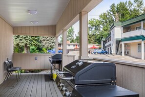 Aire de pique-nique/barbecue