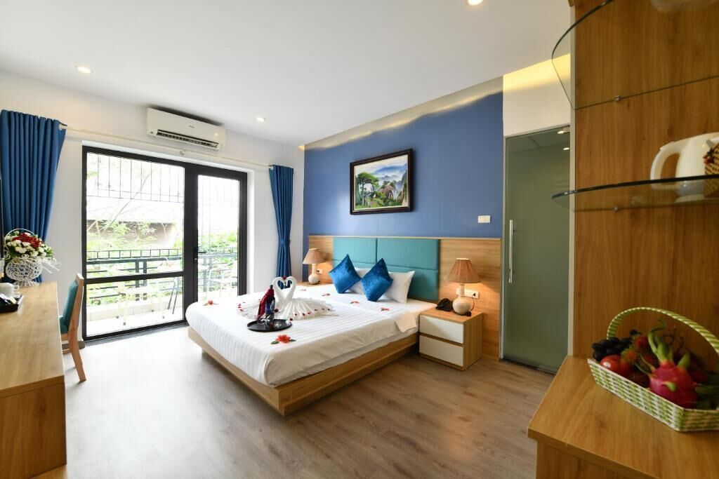 Minibar, caja fuerte, sistema de insonorización