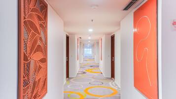 Room (HARRIS) | Minibar, in-room safe, desk, soundproofing