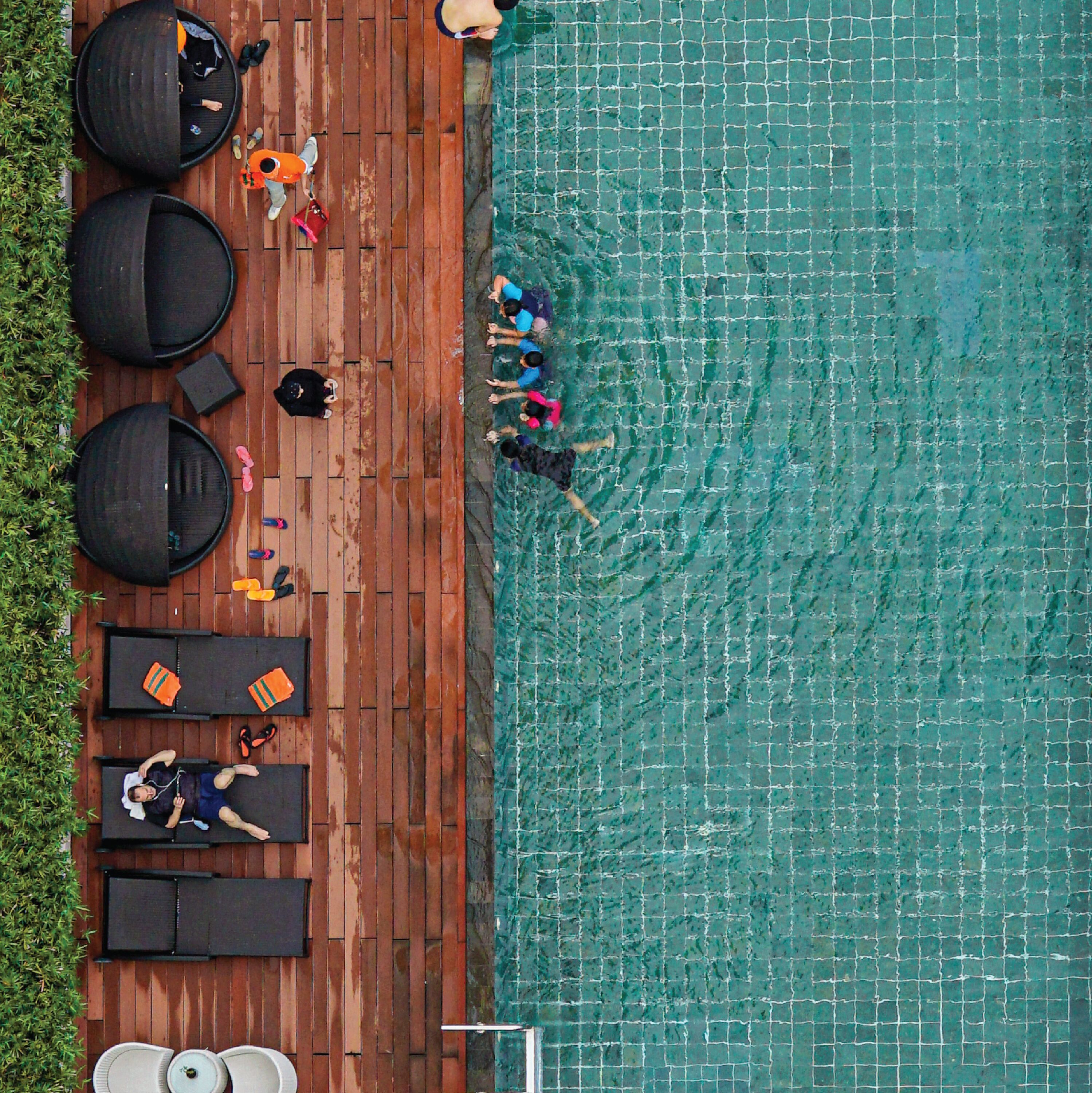 outdoor pool, pool loungers