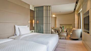 New Year Suite Package (2 Queen Beds) | Minibar, in-room safe, desk, blackout curtains