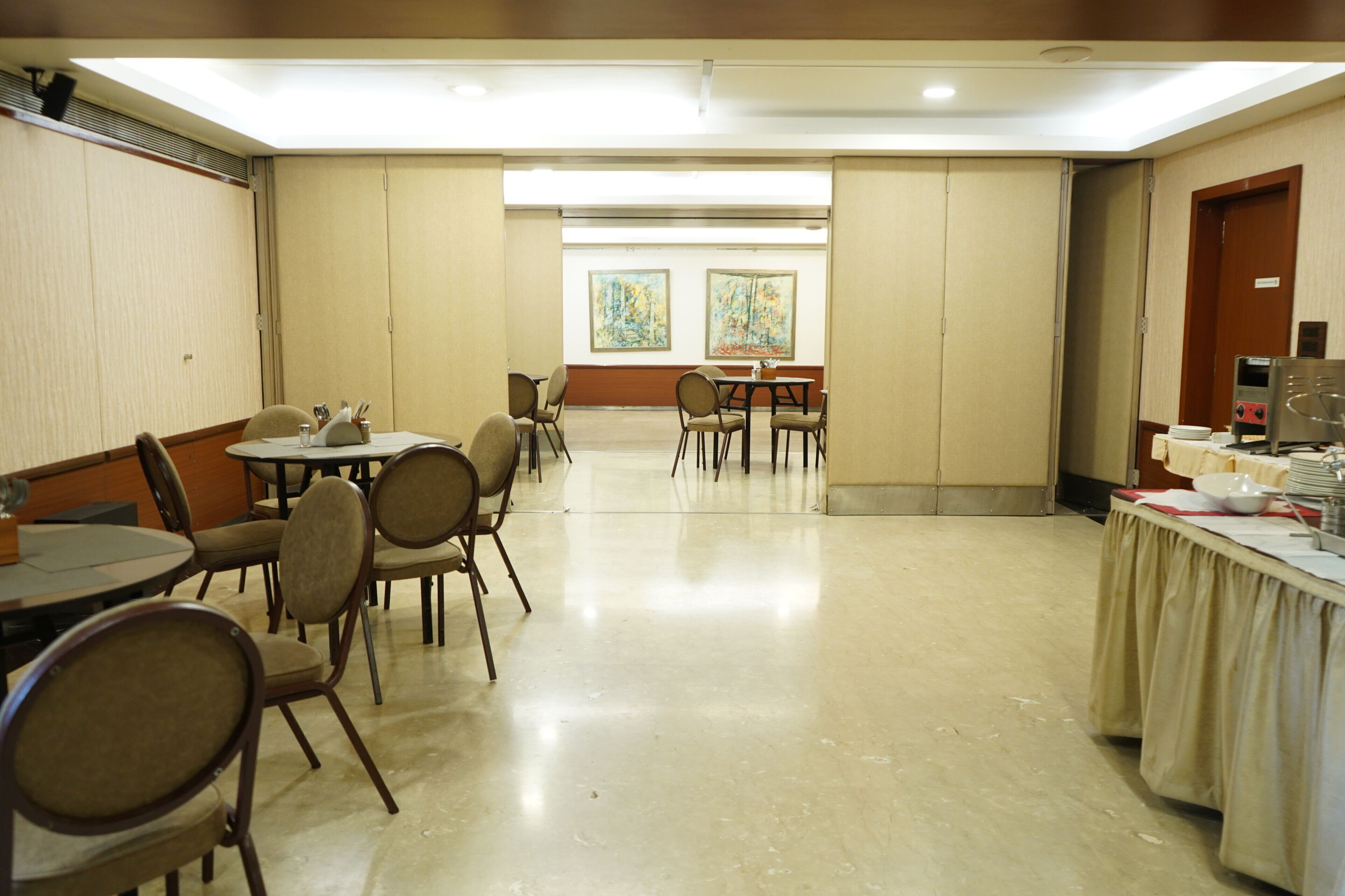 Photo - Hotel Diplomat, Colaba