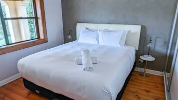 ファミリー ハウス | アイロン / アイロン台、WiFi (無料)、ベッドシーツ