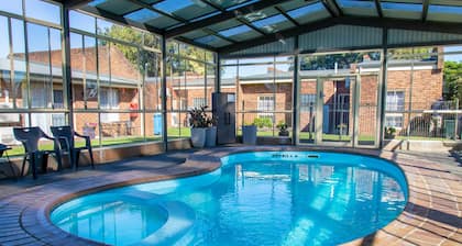 Arkana Motor Inn & Terrace Apartments