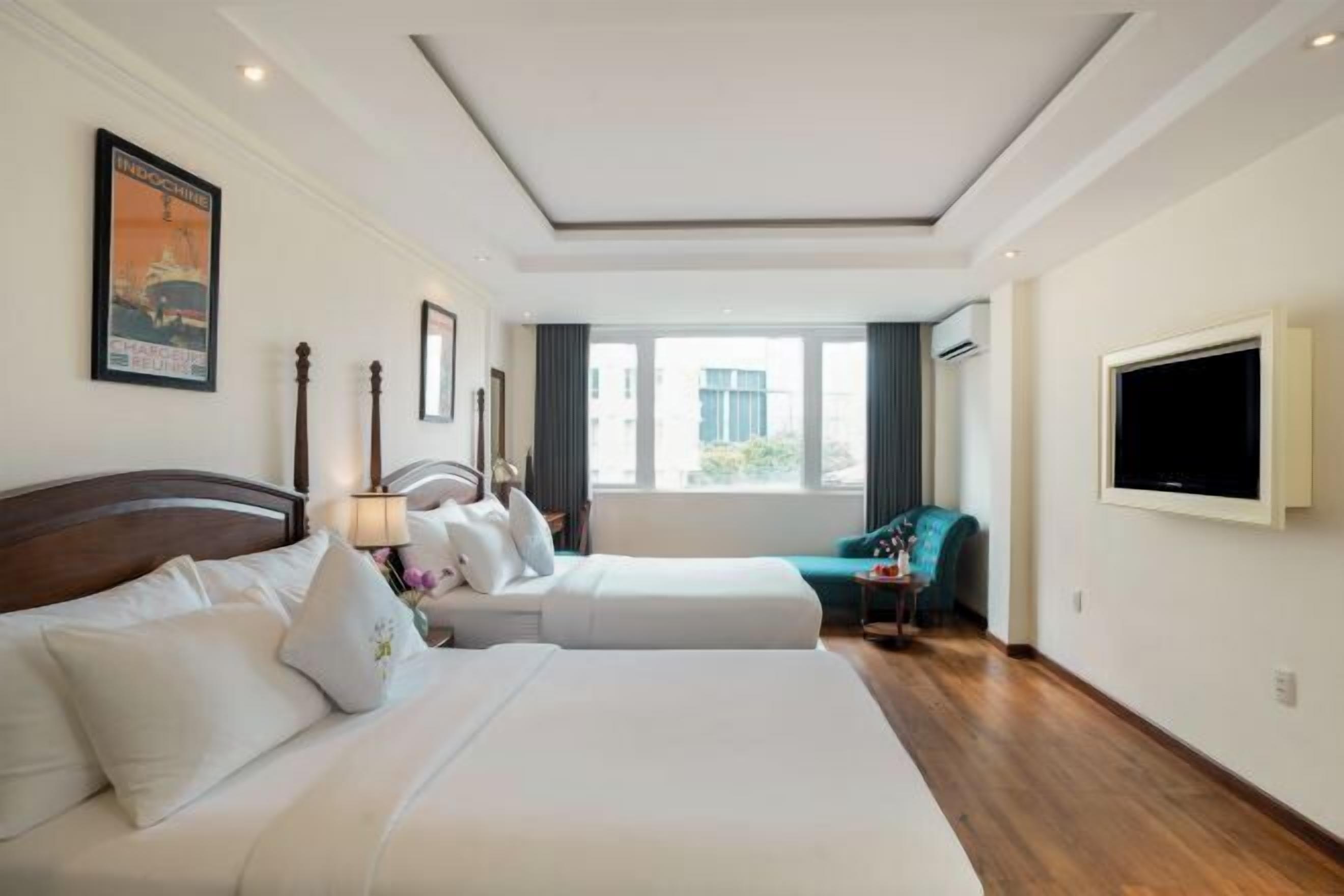 Luxe beddengoed, bedden met traagschuimmatras, een minibar