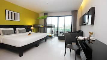 Premium bedding, minibar, in-room safe, desk