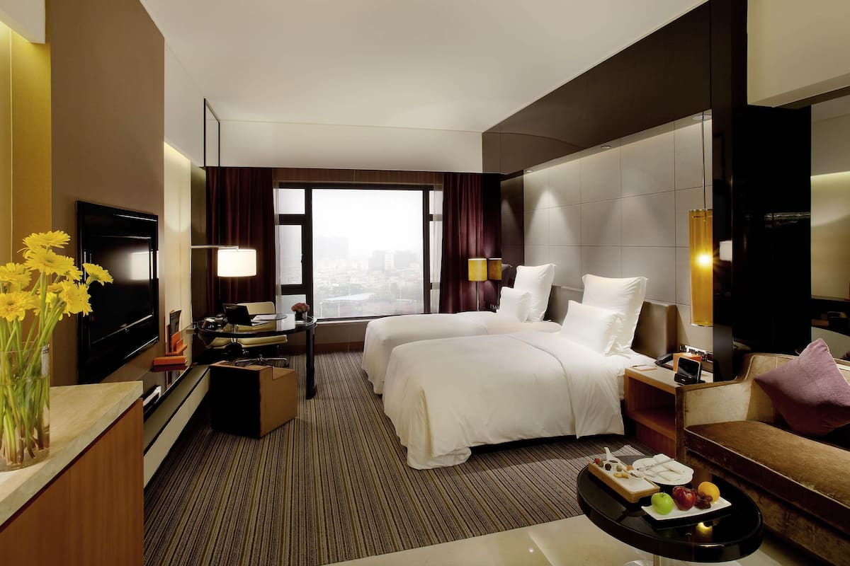 1 bedroom, minibar, in-room safe, desk