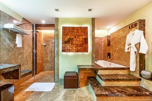 Flora Suite with complimentary airport transfers | 1 bedroom, premium bedding, pillow-top beds, minibar