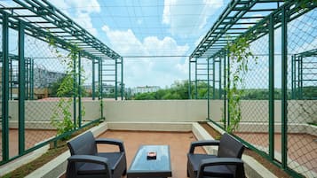 ห้องเอ็กเซกคิวทีฟ, เตียงคิงไซส์ 1 เตียง | ระเบียง
