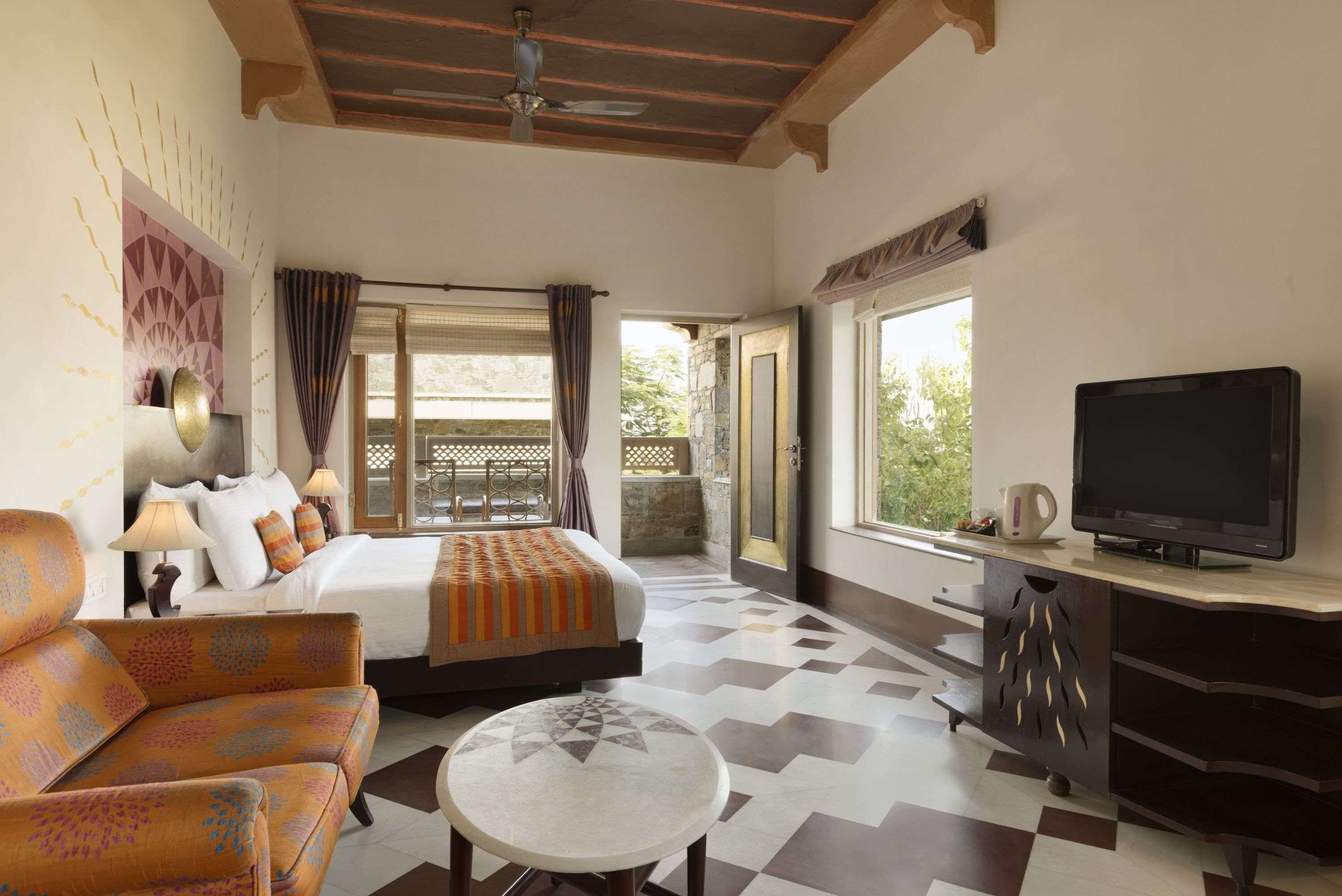 Premium Villa Room Overlooking Valley / Sajjan-Garh Fort | Frette Italian sheets, premium bedding, down duvets, Select Comfort beds