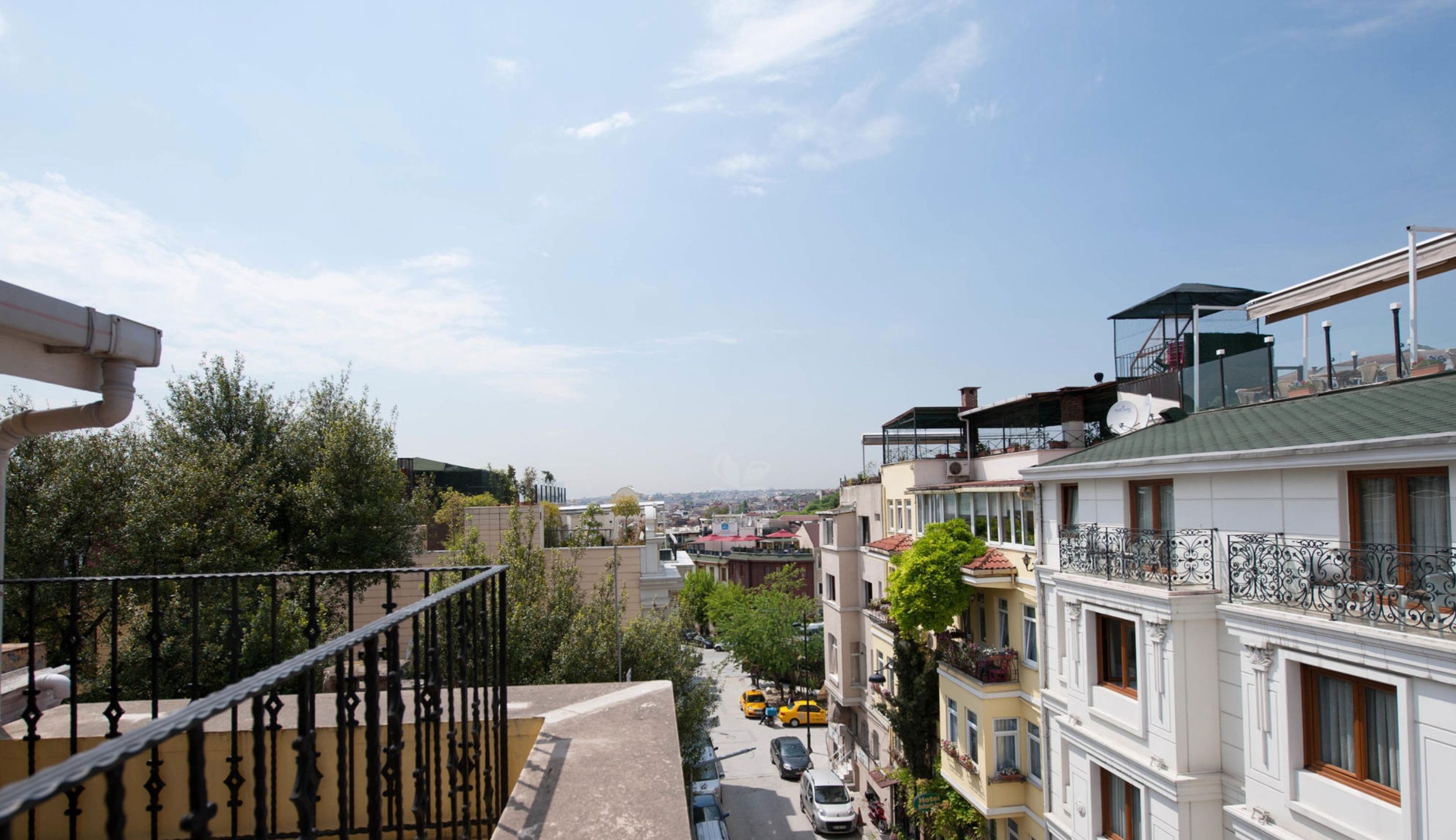 suite room with terrace balcony | balcony