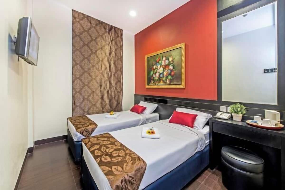 Free WiFi, bed sheets