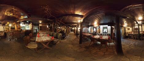 Petit déjeuner compris tous les jours