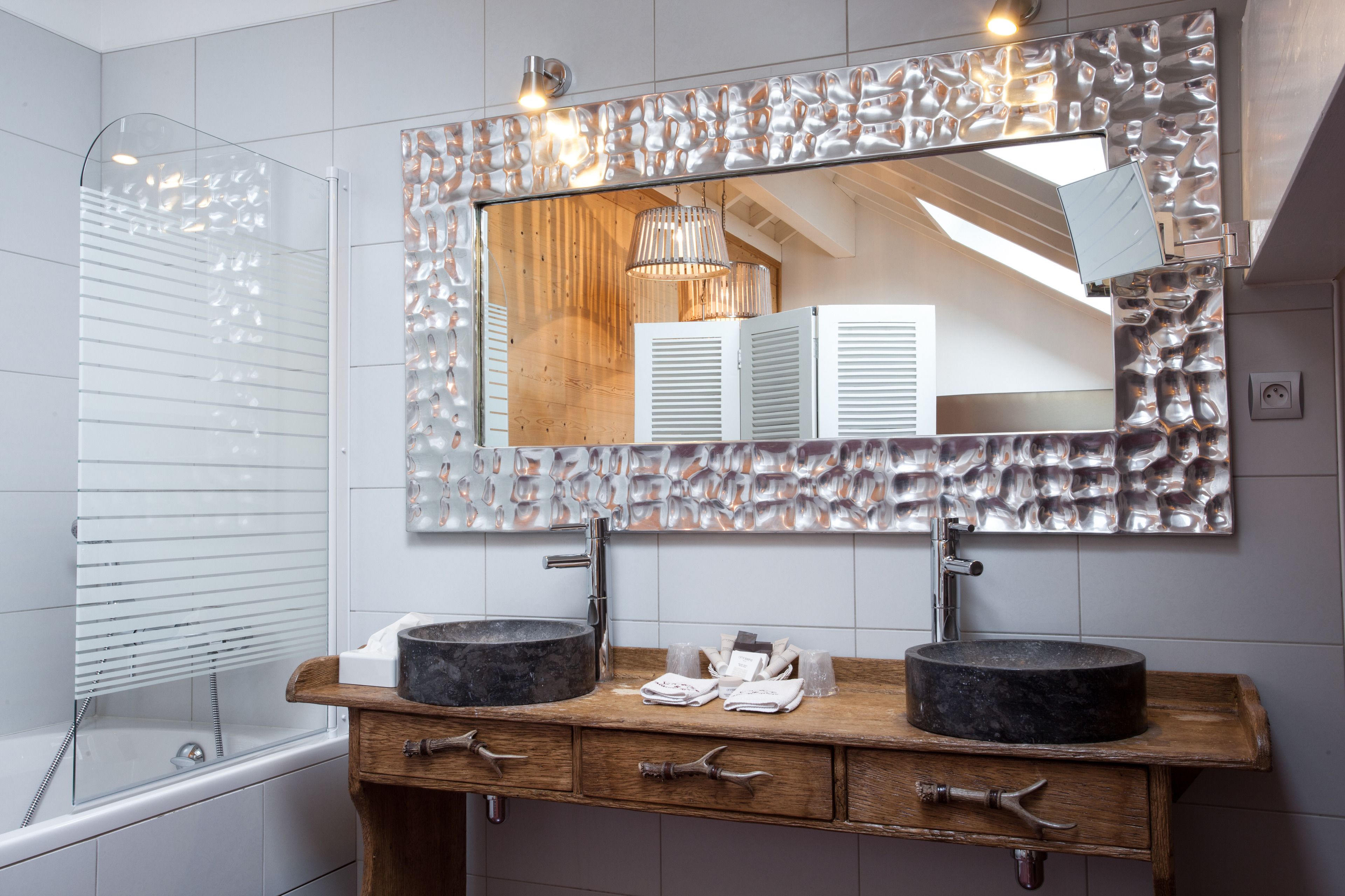 duplex suite | premium bedding, pillow-top beds, minibar, in-room safe