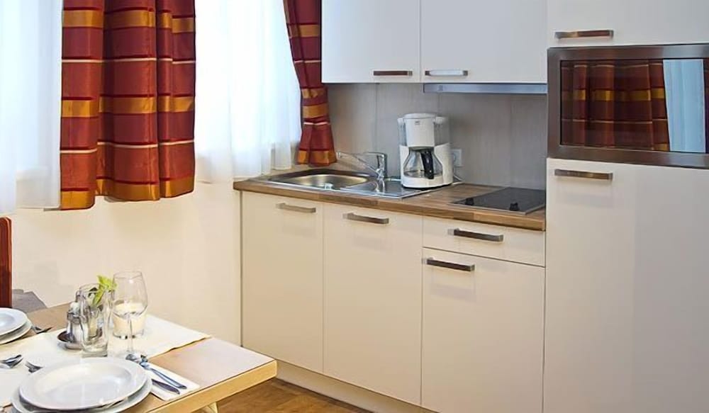 Hotel Garni Alpenstern by null