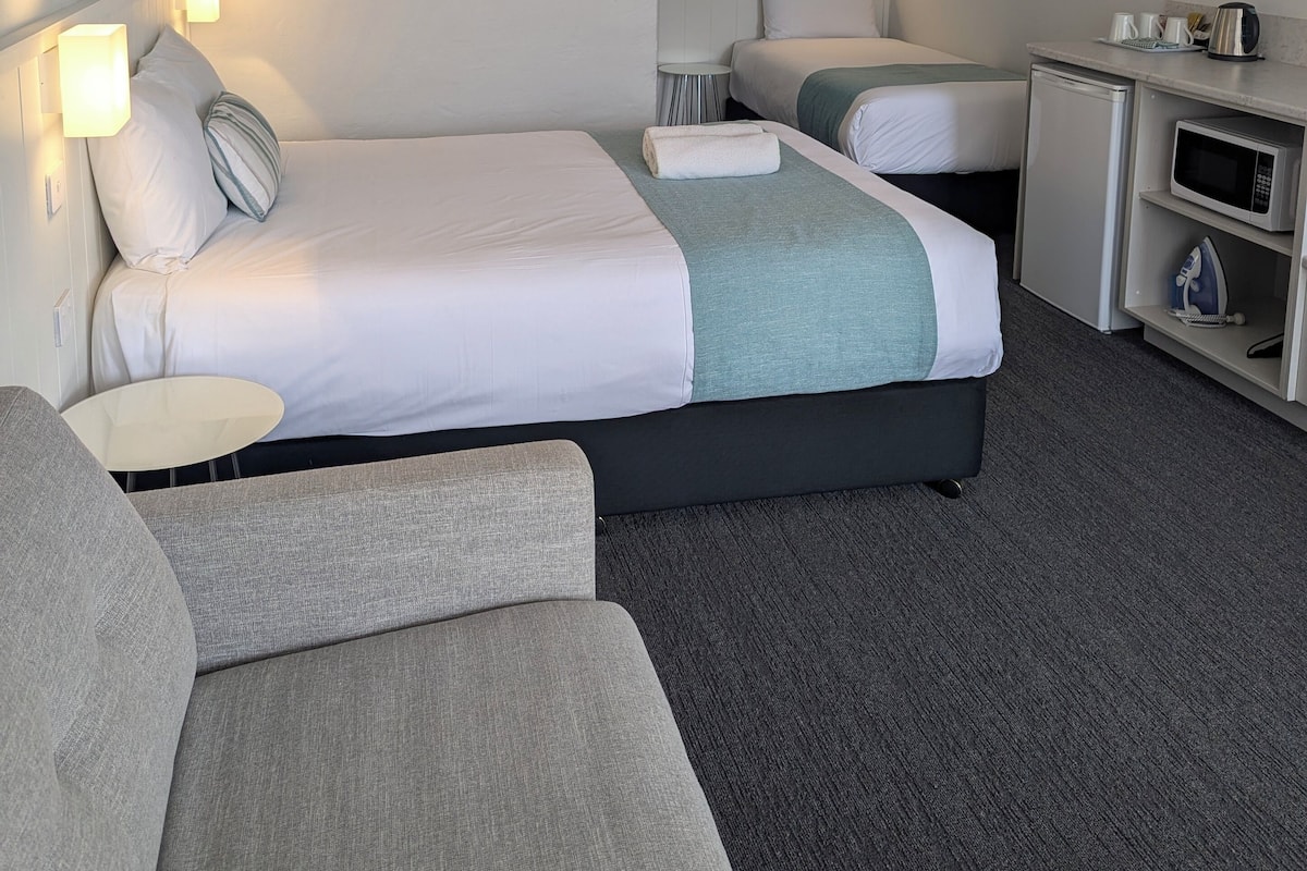 Executive Triple Room