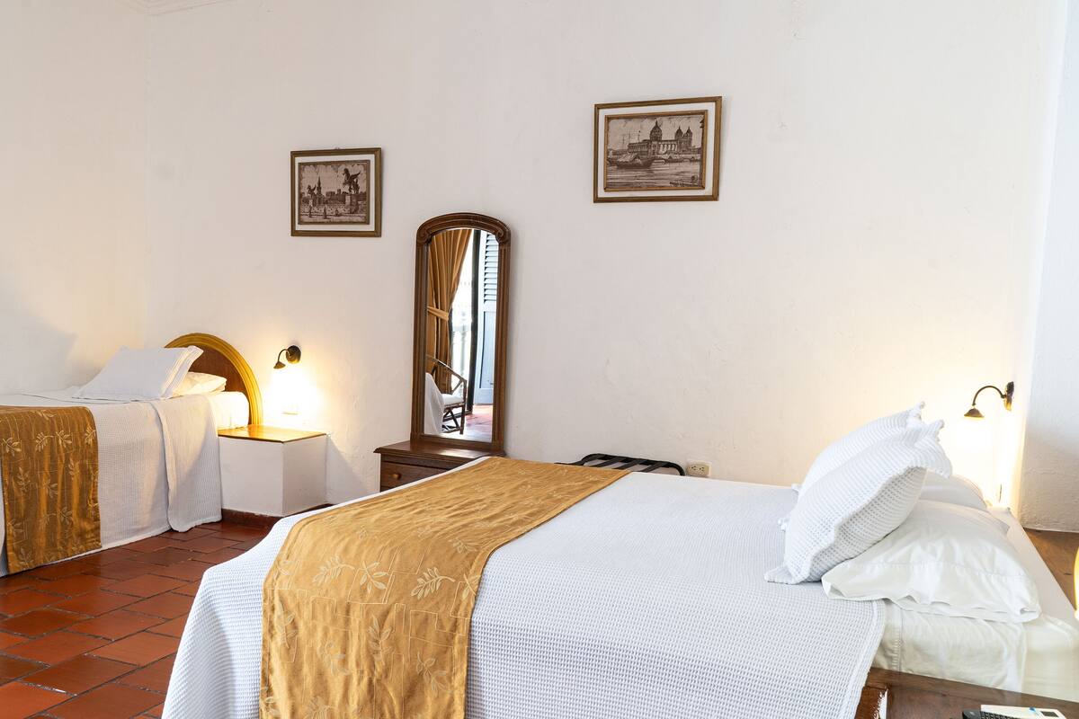 Family Quadruple Room | Minibar, in-room safe, desk, WiFi (free)