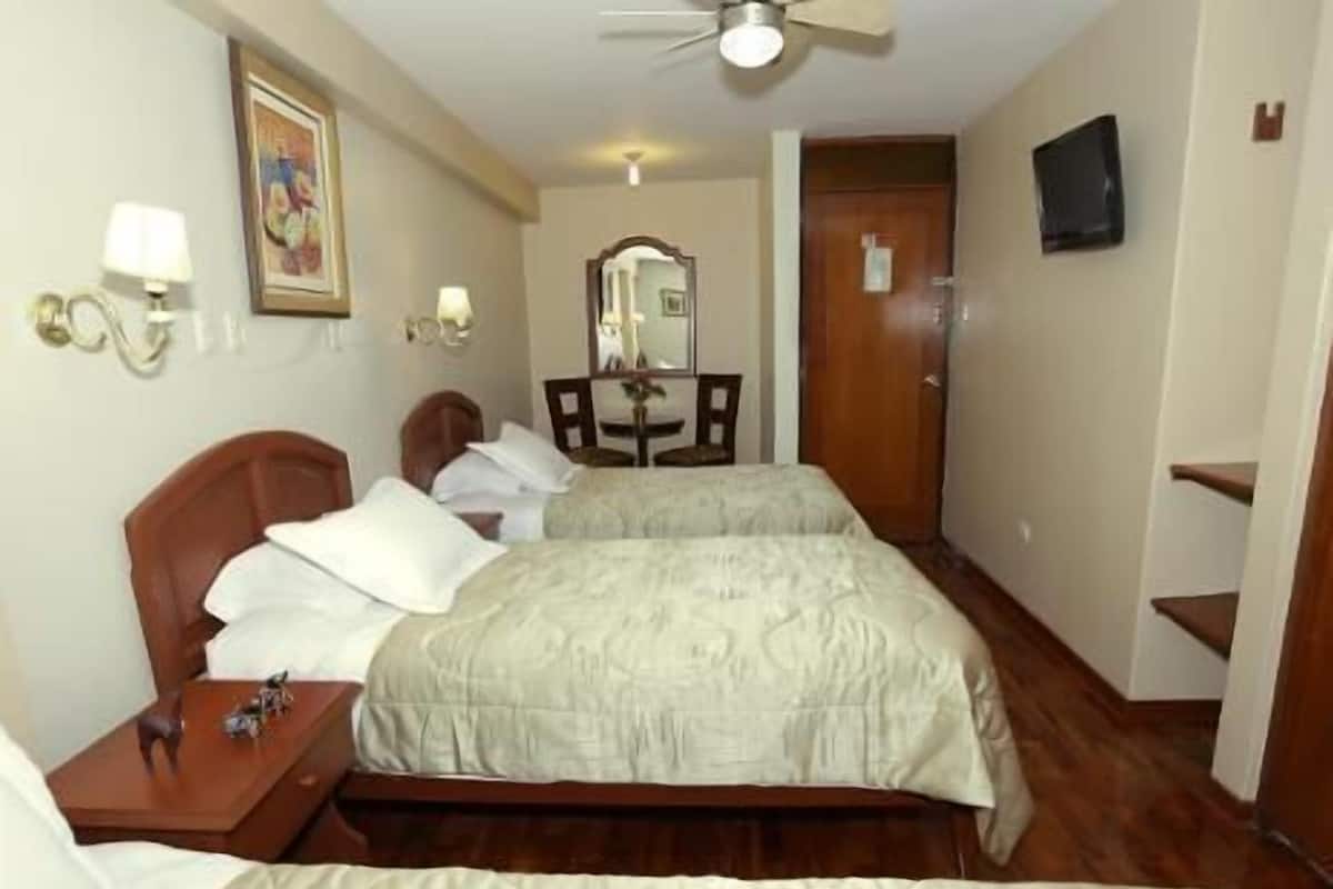 客房内保险箱、隔音、免费 WiFi、床单