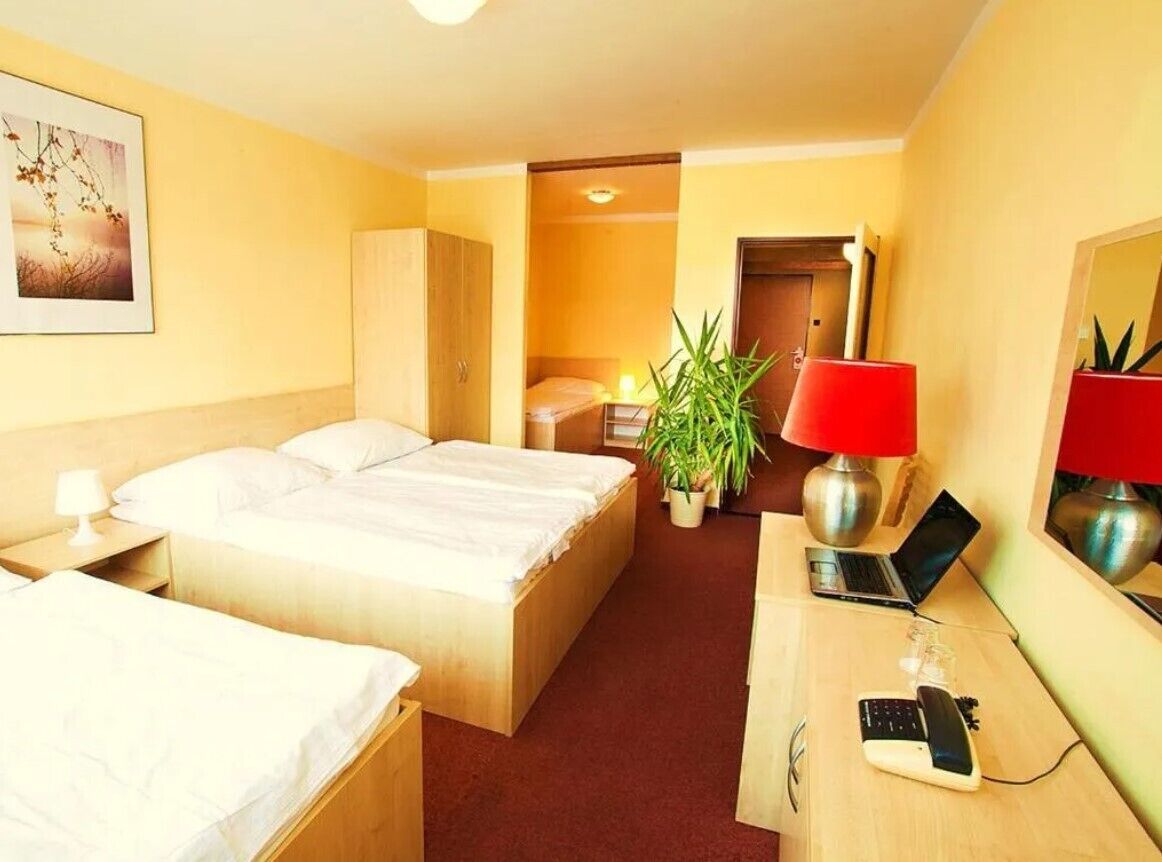 Foto - Charles Central