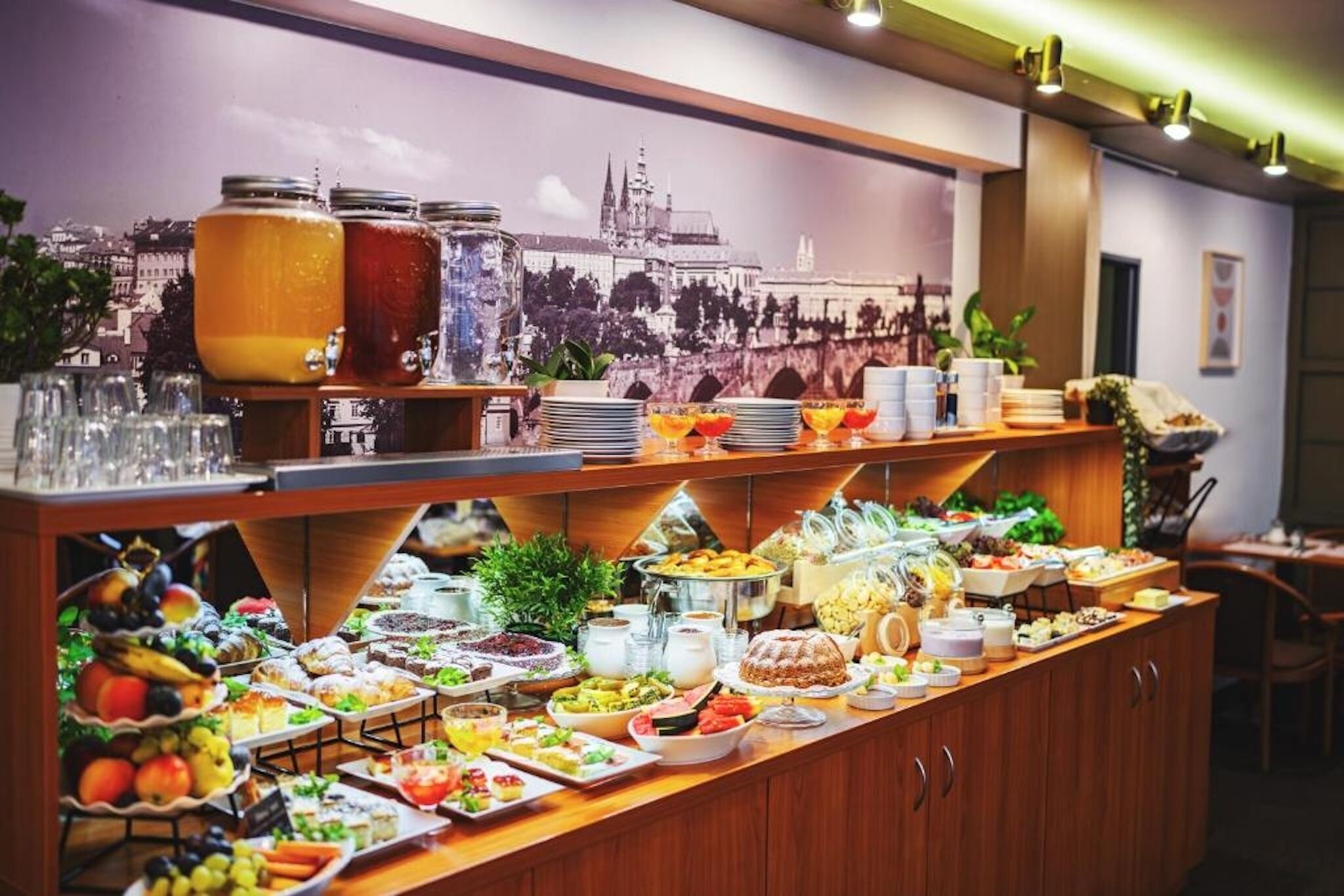 Foto - Charles Central