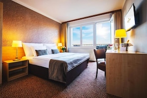 Minibar, in-room safe, desk, laptop workspace