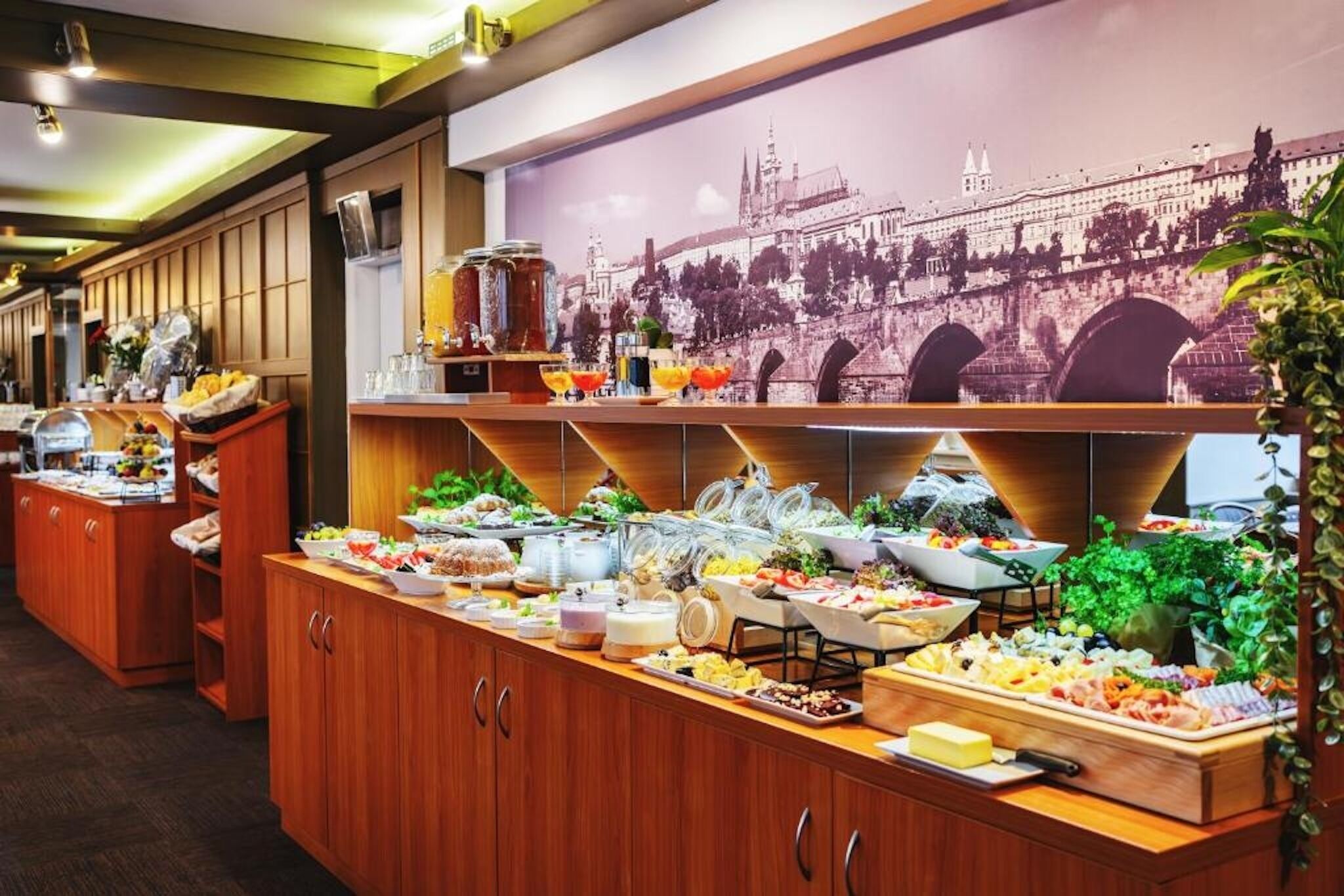 Foto - Charles Central