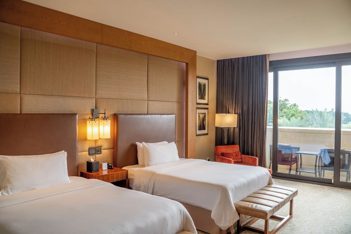 1 bedroom, premium bedding, down duvets, minibar