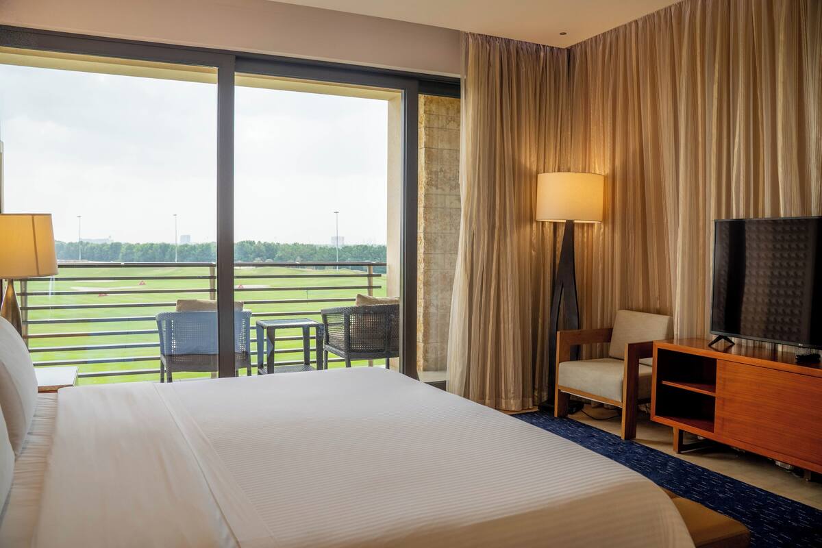 Studio Suite Executive | Bộ đồ giường cao cấp, minibar, két bảo mật tại phòng, bàn 