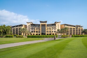 Exterior - VOGO Abu Dhabi Golf Resort & Spa (Abu Dhabi)
