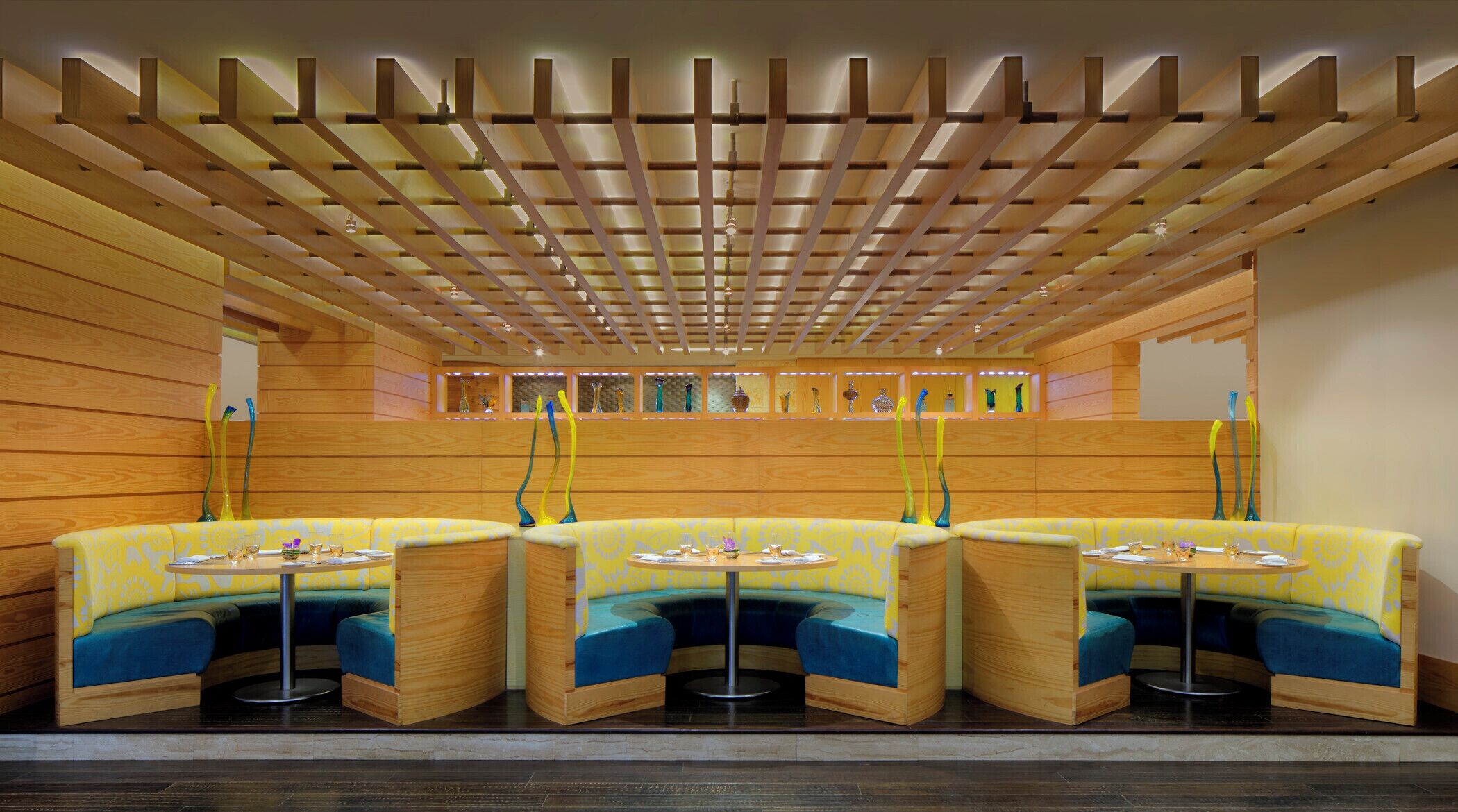 breakfast, lunch, dinner served; golf course views