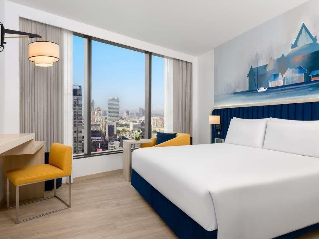 Quarto superior, 1 cama King | Cofres nos quartos, escrivaninha, espaço de trabalho para notebook