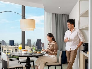 Executive Suite, 1 King Bed | View from room