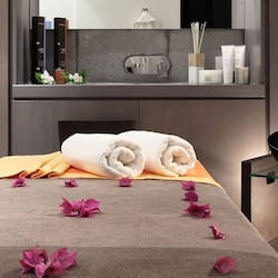 Couples treatment room(s), Turkish bath/hammam, body treatments