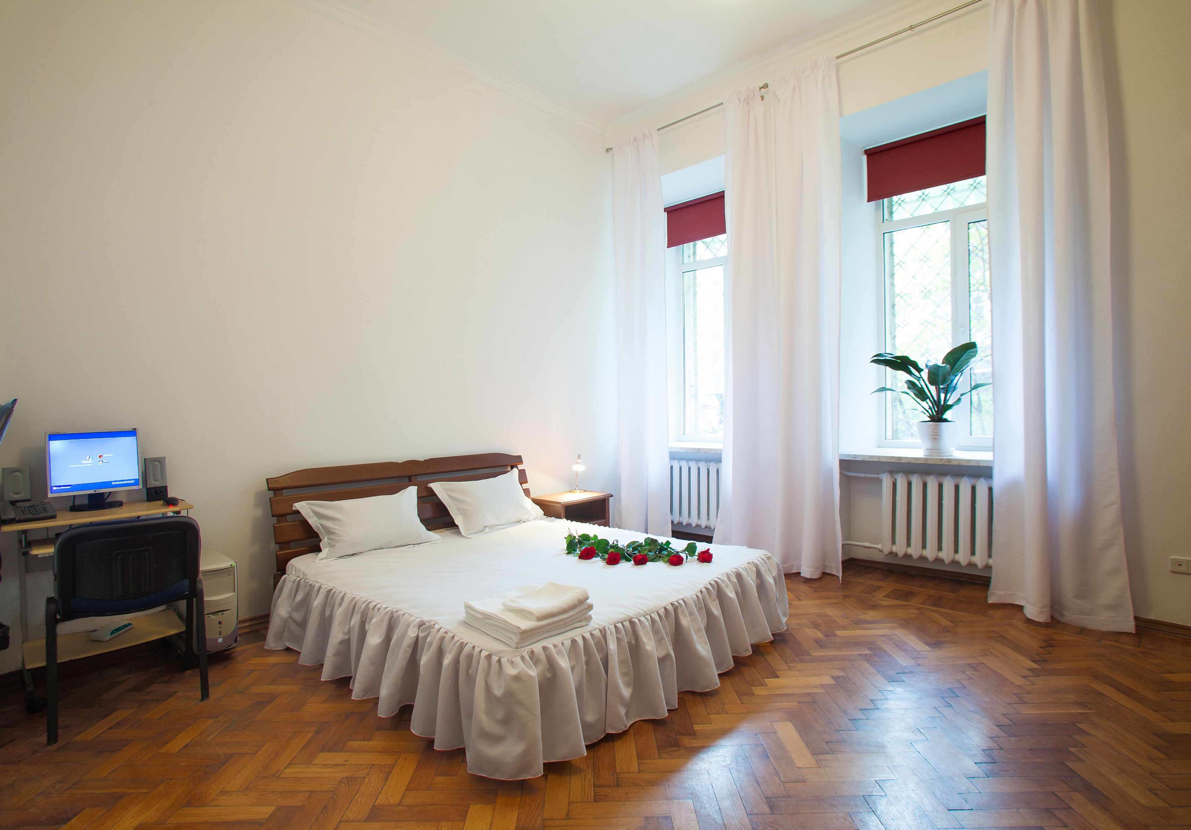 1 間睡房、房內夾萬、獨特設計、獨特裝修