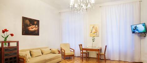 Suite, 1 Bedroom | Living room | LED TV, DVD player
