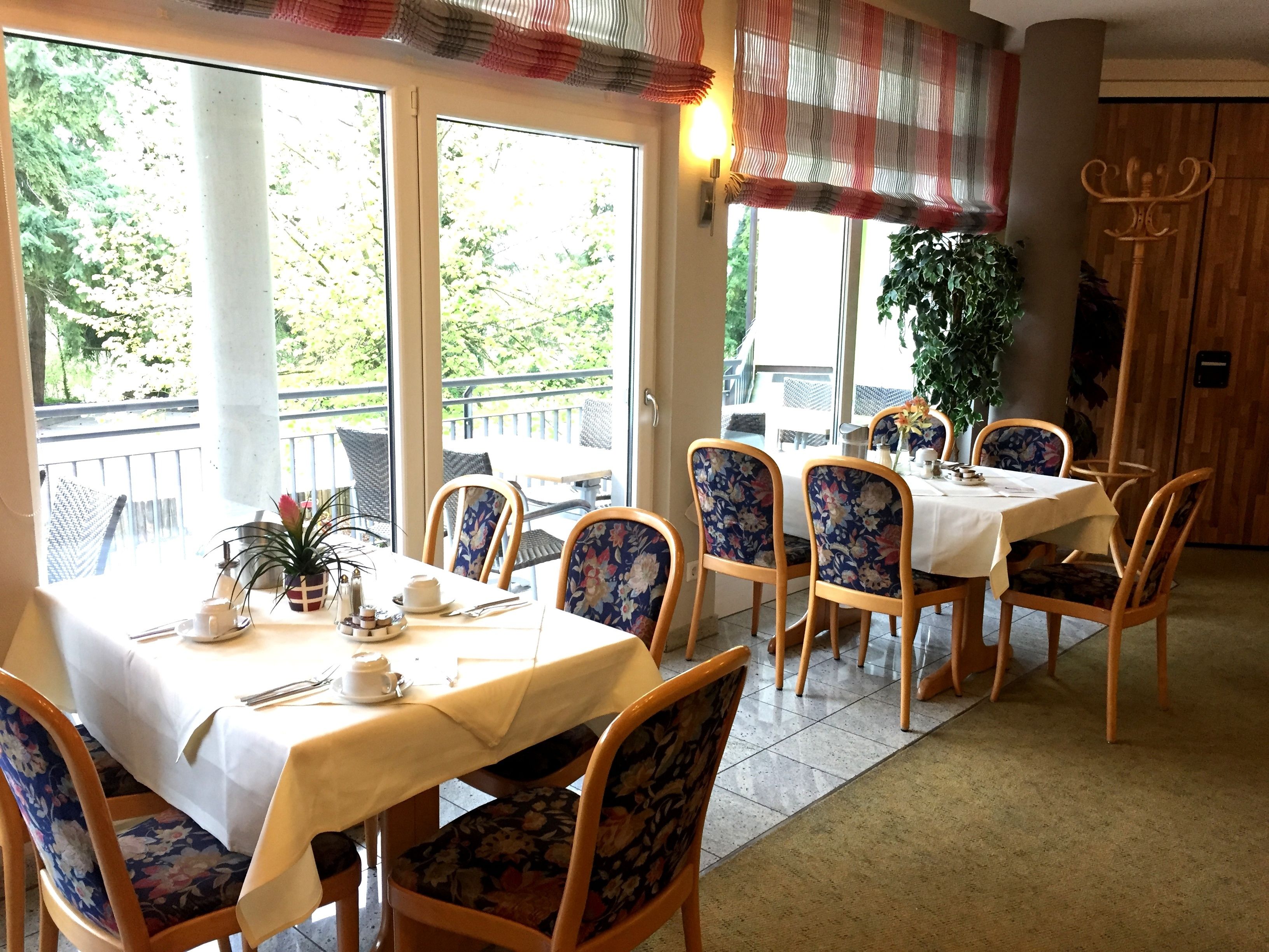 Daily buffet breakfast (EUR 12.00 per person)