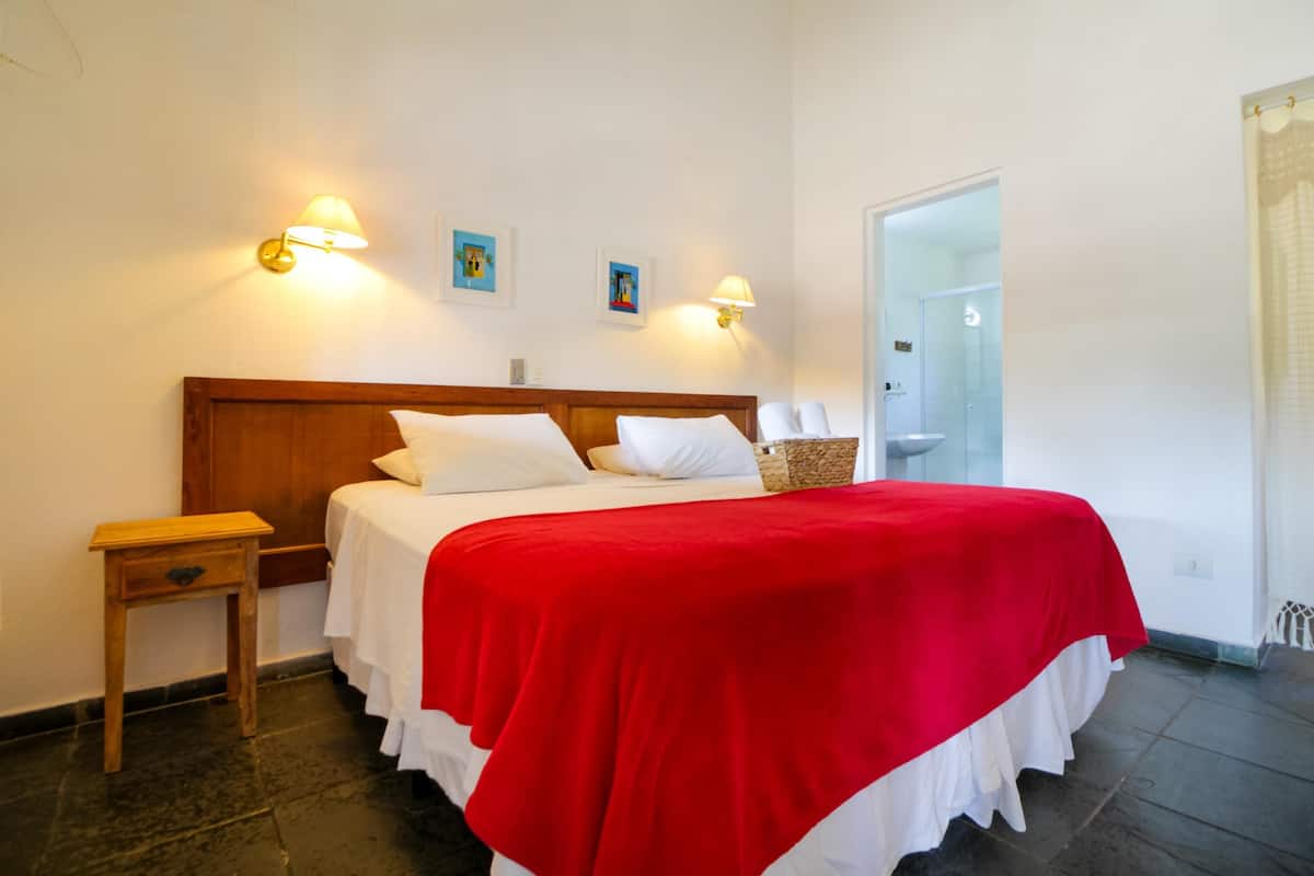 1 camera, minibar, postazione laptop, culla da viaggio
