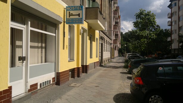 Unclassified image, 1 of 27, button - Hostel Anlema Berlin (Berlin)