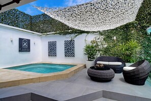 Piscine extérieure (ouverte en saison)